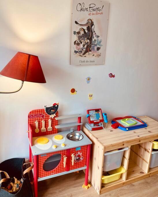 Paris : Appartement Familial Avec Parking Prive Кліші Екстер'єр фото