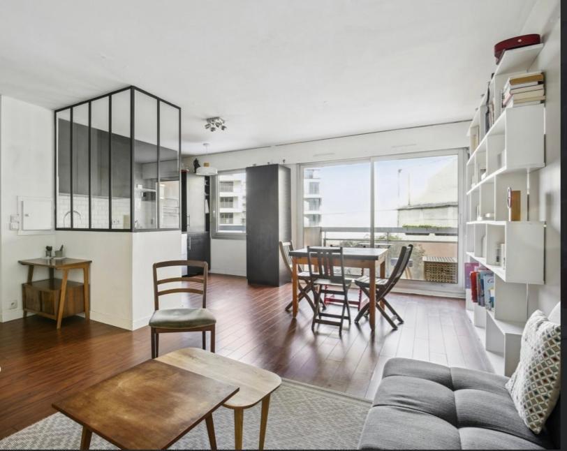 Paris : Appartement Familial Avec Parking Prive Кліші Екстер'єр фото