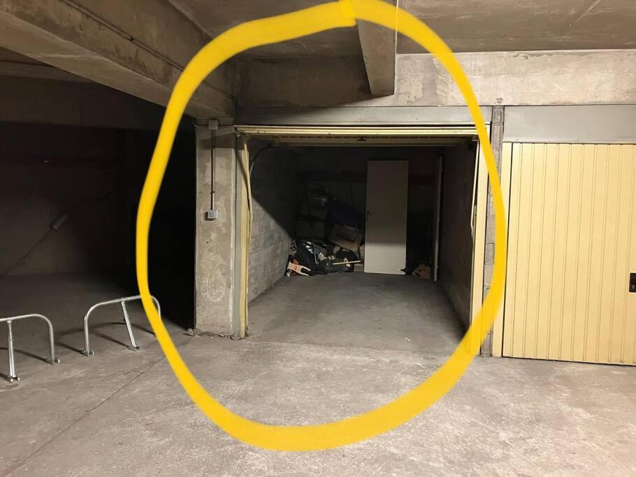 Paris : Appartement Familial Avec Parking Prive Кліші Екстер'єр фото